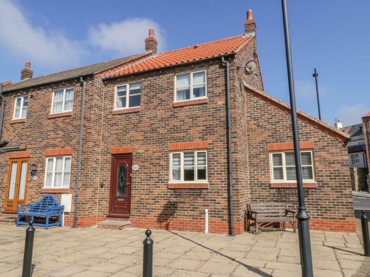 Abrahams Cottage Whitby Bagian luar foto